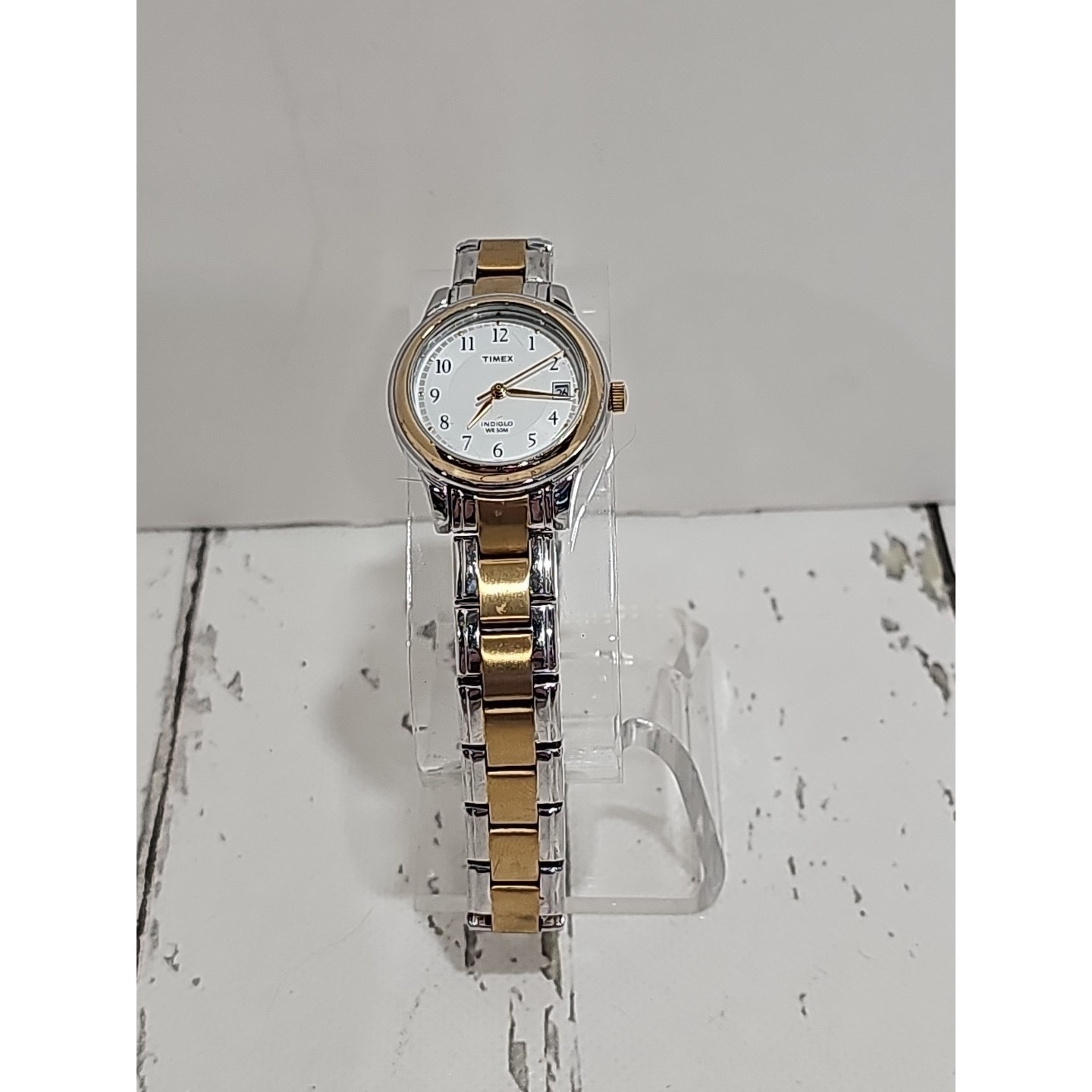 Womens Timex Gold  Silver TwoTone White Dial 26mm